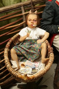 В Кременчуг приехали восковые фигуры (ФОТО)