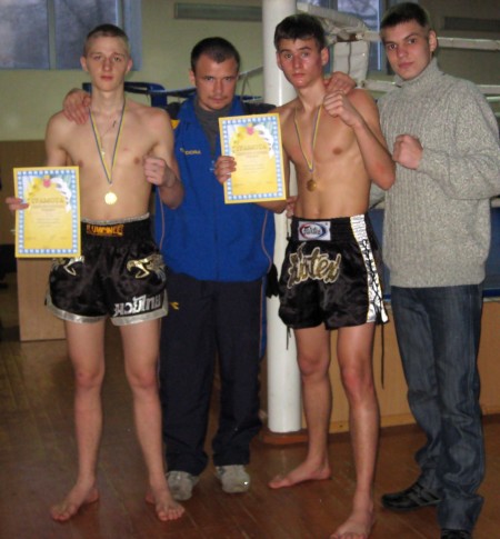 КИКБОКСИНГ. Никита Ерошенко и Илья Сидорец показали свой класс в Полтаве.