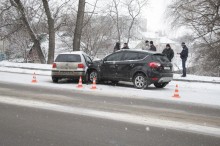 В Кременчуге столкнулись Volkswagen Golf и Ford Kuga. Есть пострадавшие (ФОТО)