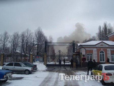 На вагоностроительном заводе снова пожар (ФОТО, ВИДЕО)