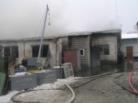 Фотоотчет: Это все, что осталось после пожара от ремонтно-строительного цеха Крюковского вагоностроительного завода