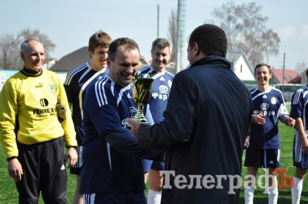 Депутаты обыграли в футбол команду внутренних войск МВД Украины