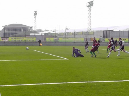 ФУТБОЛ. Контрольный матч. «УкрАгроКом» - «Кремень» 1:1.