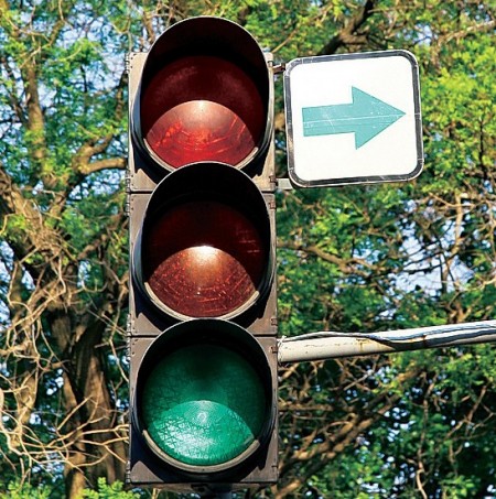 ГАИ Кременчуга предлагает мэрии установить на 5 перекрёстках «зелёные стрелки» (КАРТА)