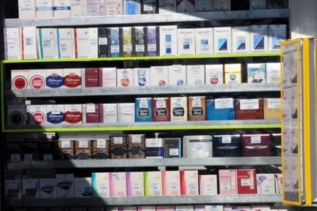 В Кременчуге и Комсомольске продавали контрабандные сигареты
