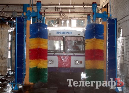 У кременчугских троллейбусов появилась новая мойка (ФОТО,ВИДЕО)