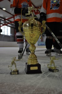 ХОККЕЙ. У «Кременчуга» на один кубок стало больше. 
