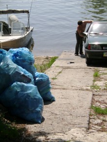 На острове Зелёный сносят последние постройки для отдыха (ФОТО)