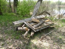 На острове Зелёный сносят последние постройки для отдыха (ФОТО)