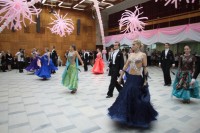 В Кременчуге состоялся третий благотворительный бал (ФОТО)