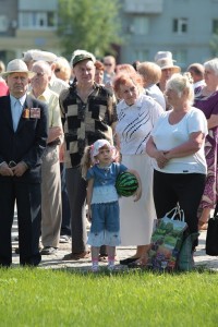 Коммунисты - за мораторий на поднятие цен и тарифов, «Свобода» - за снятие депутатской неприкосновенности. Вместе — против власти! (ФОТО, ВИДЕО)