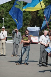 Коммунисты - за мораторий на поднятие цен и тарифов, «Свобода» - за снятие депутатской неприкосновенности. Вместе — против власти! (ФОТО, ВИДЕО)