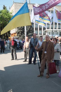 Коммунисты - за мораторий на поднятие цен и тарифов, «Свобода» - за снятие депутатской неприкосновенности. Вместе — против власти! (ФОТО, ВИДЕО)