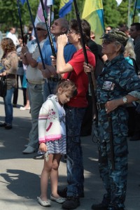 Коммунисты - за мораторий на поднятие цен и тарифов, «Свобода» - за снятие депутатской неприкосновенности. Вместе — против власти! (ФОТО, ВИДЕО)