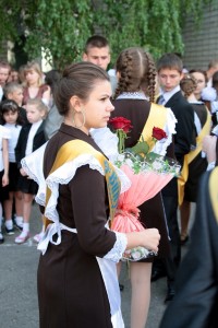 Сегодня у одиннадцатиклассников - последний звонок (ФОТОРЕПОРТАЖ)