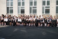 Сегодня у одиннадцатиклассников - последний звонок (ФОТОРЕПОРТАЖ)