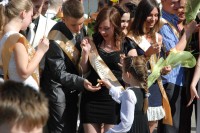 Сегодня последний звонок у 11-классников, над которыми постоянно экспериментировало государство (ФОТО, ВИДЕО)