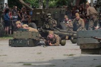 Кременчужанам показали реконструкцию боя за Берлин (Фото, Видео)