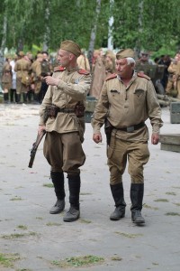 Кременчужанам показали реконструкцию боя за Берлин (Фото, Видео)