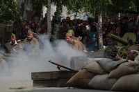 Кременчужанам показали реконструкцию боя за Берлин (Фото, Видео)