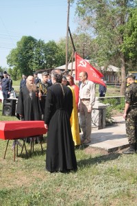 В Белецковке захоронили останки советского лётчика, погибшего в 1941 году под Кременчугом (ФОТОРЕПОРТАЖ)
