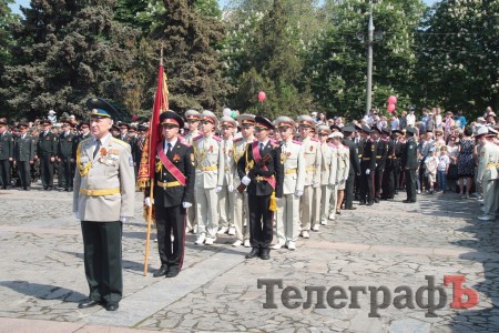 В Кременчуге в честь 67-й годовщины Победы прошел праздничный митинг (ФОТОРЕПОРТАЖ)