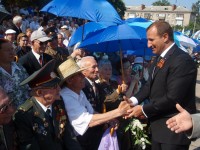 В Кременчуге в честь 67-й годовщины Победы прошел праздничный митинг (ФОТОРЕПОРТАЖ)