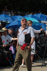 В Кременчуге в честь 67-й годовщины Победы прошел праздничный митинг (ФОТОРЕПОРТАЖ)