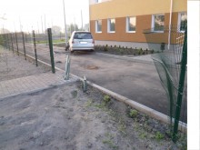 Кременчужанин на Mitsubishi Grandis въехал в забор ж/д станции «Потоки» (ФОТО)