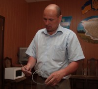 Кременчугские лесники вытащили из капкана барсука (ФОТО)