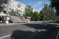 В Кременчуге упала остановка (ФОТО)