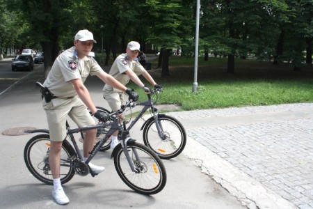 Берегись, нарушитель, – на улицы Кременчуга выезжает велопатруль (ФОТО)