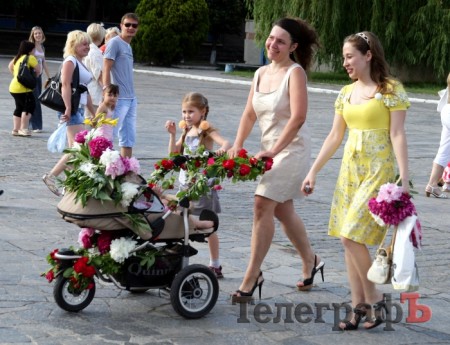 Сегодня в Кременчуге Парад колясок соберет рекордное количество участников