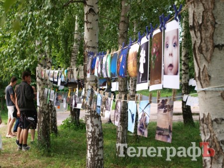 В Кременчуге состоялась первая фотовыставка «на сушке» (ФОТО)