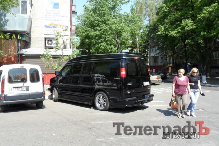 Люблю парковаться на зебре