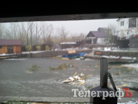 Как разгромило базу отдыха «Маяк» под Кременчугом (ФОТО)