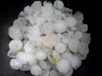 В Каменных Потоках падал град до 30 мм диаметром - МЧС