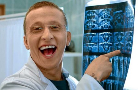 Между нами..., докторами: реальные истории из медицинской практики кременчугских врачей