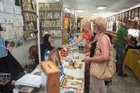 В Кременчуг привезли исцеляющие от пьянства и болезней иконы и святые мощи (Фото, ВИДЕО)