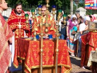 В церкви Серафима Cаровского прихожане смогли приложиться к мощам мученика Вонифатия (ФОТО, ВИДЕО)