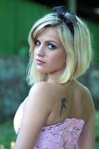 В Кременчуге фотографировали живых «кукол» (ФОТОРЕПОРТАЖ)