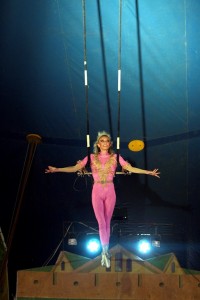 В Кременчуг приехал «Цирк на льду» (Видео, Фоторепортаж)