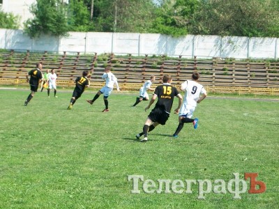 ФУТБОЛ. В Кременчугском районе стартует Премьер-лига и Первая лига.
