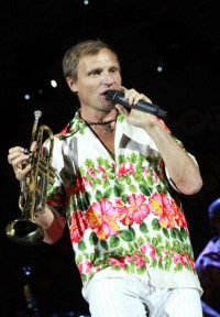 Кременчугских металлургов поздравили Олег Кензов и Олег Скрипка (Фоторепортаж)