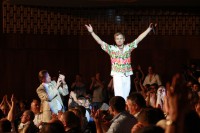 Кременчугских металлургов поздравили Олег Кензов и Олег Скрипка (Фоторепортаж)