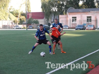 ФУТБОЛ. Результаты 10-го тура высшей и первой лиг г.Кременчуга.