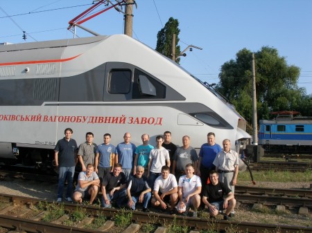 Скоростной поезд КВСЗ совершил первый успешный пробег