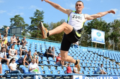 Кременчужанин Виктор Емец – второй в Украине по прыжкам в длину