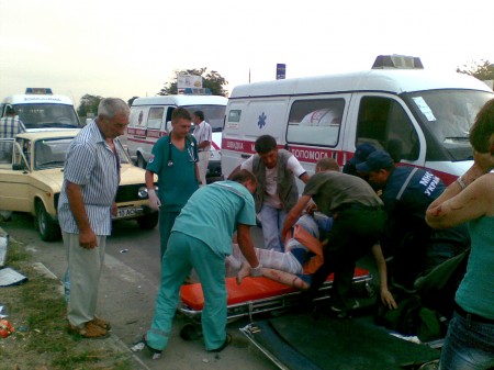 В Крыму попала в аварию кременчугская маршрутка: 4 пострадавших (дополнено, ФОТО)