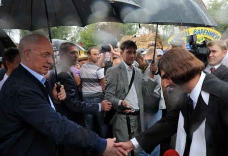 Азаров считает, что Сорочинская ярмарка должна стать международной